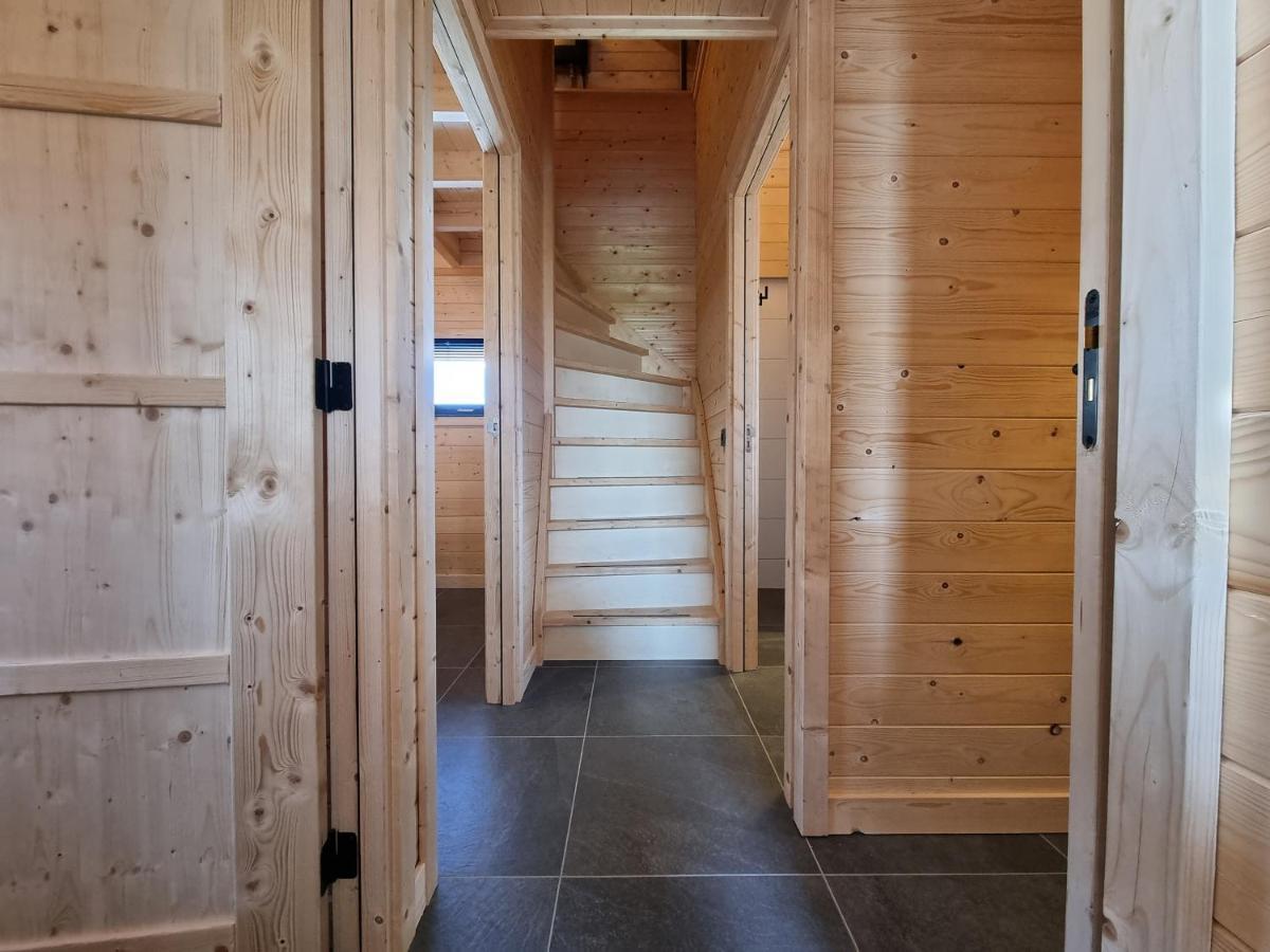 Chalet Met Sauna En Airconditioning Sint Annaland Exterior photo
