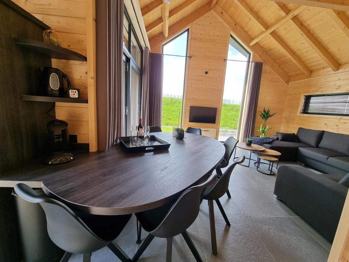 Chalet Met Sauna En Airconditioning Sint Annaland Exterior photo