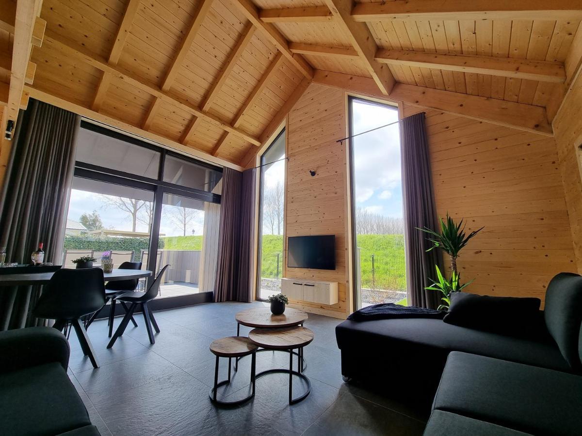 Chalet Met Sauna En Airconditioning Sint Annaland Exterior photo